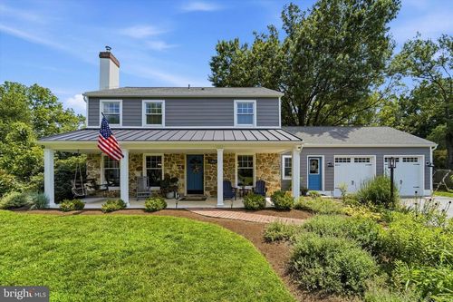 19 Clover Ln, MALVERN, PA, 19355-2823 | Card Image