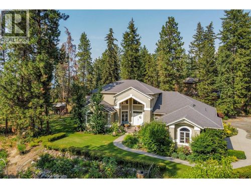 3605 Luxmoore Rd, Kelowna, BC, V1W4C7 | Card Image