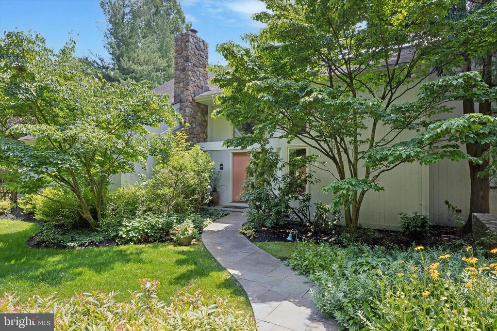 Gypsy Hill Cir, Ambler, PA 19002