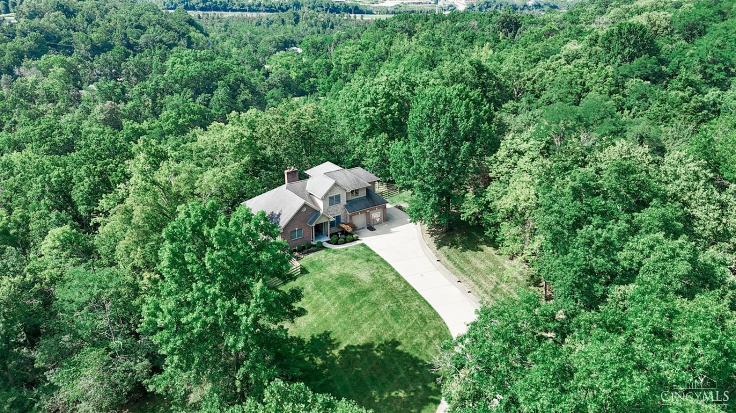 Sheed Rd, Cincinnati, OH 45247