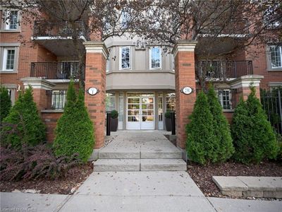 204 - 2301 Parkhaven Blvd, Home with 2 bedrooms, 2 bathrooms and 2 parking in Oakville ON | Image 1