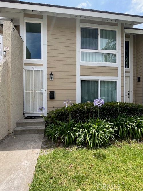 75-45 Golden Glen St, Irvine, CA, 92604-2455 | Card Image