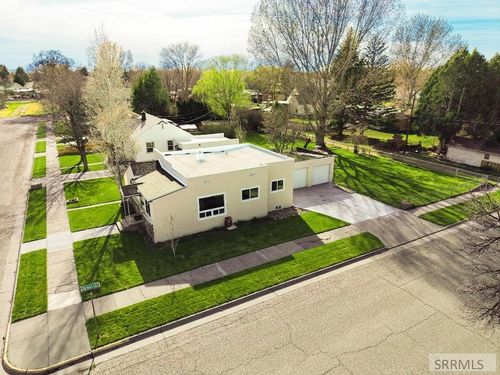 315 S Birch St, Blackfoot, ID, 83221-2014 | Card Image