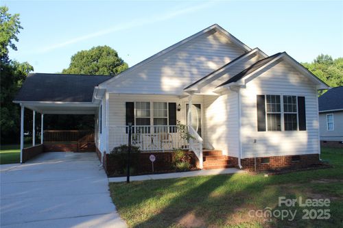 2927 Sheets Cir, Charlotte, NC, 28214-2939 | Card Image