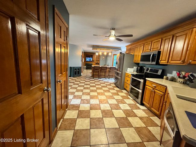 601 Indian Ridge Rd, House other with 4 bedrooms, 3 bathrooms and null parking in Falls Of Rough KY | Image 17