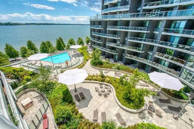 818 - 1 Edgewater Dr, Condo with 2 bedrooms, 3 bathrooms and null parking in Toronto ON | Image 43