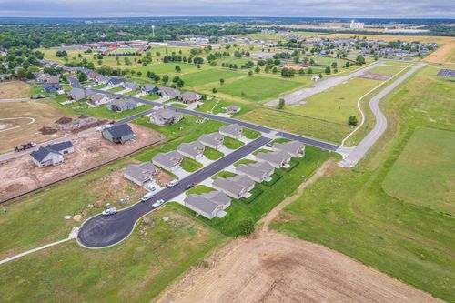 1225 E Park Glen Ct, Clearwater, KS, 67026-8728 | Card Image