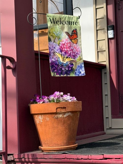 22 Bartholdi Ave, Jersey City, NJ, 07305-2519 | Card Image