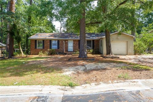 742 Buena Vista Dr, Fayetteville, NC, 28311-2708 | Card Image