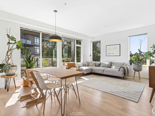 313-725 Marine Dr, North Vancouver, BC, V7M0G2 | Card Image