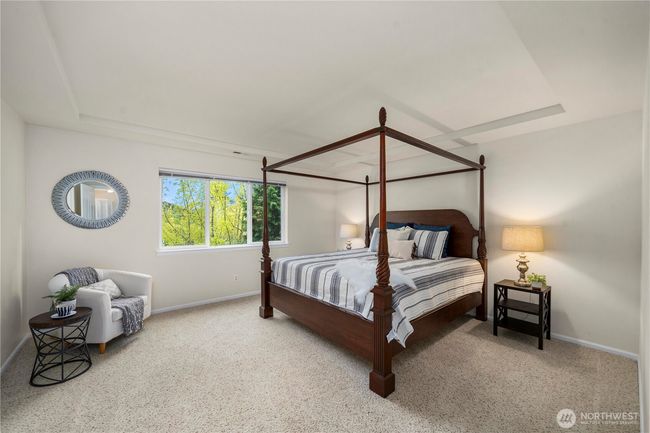 Primary bedroom w/ Ensuite | Image 22