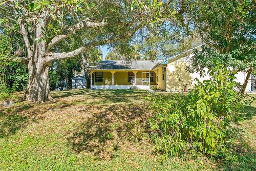 8302 Santa Clara Blvd, FORT PIERCE, FL, 34951-1018 | Card Image