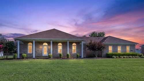 189 Hunters Crossing Way, Bowling Green, KY, 42104-7505 | Card Image