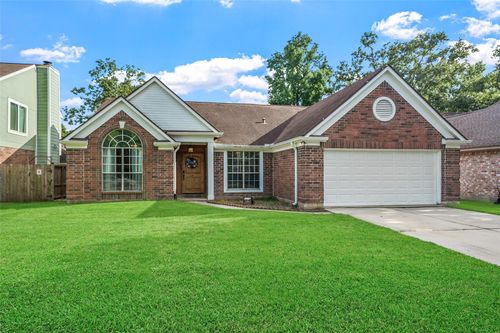 929 N Rivershire Dr, Conroe, TX, 77304-2793 | Card Image