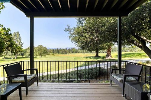 850 Acorn Way, Napa, CA, 94558 | Card Image