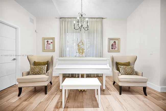 433 Nw 127 Th Ave, House other with 5 bedrooms, 4 bathrooms and null parking in Miami FL | Image 52