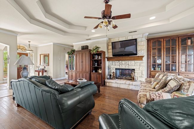2250 Otte Rd, Home with 2 bedrooms, 2 bathrooms and 2 parking in Stonewall TX | Image 4