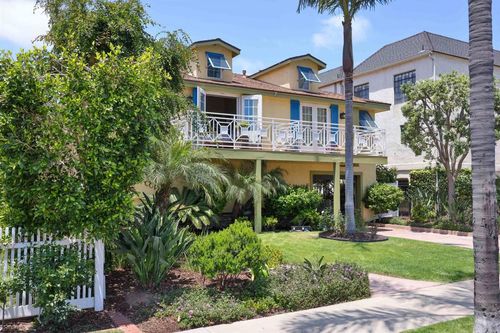 810 D Ave, Coronado, CA, 92118-1351 | Card Image