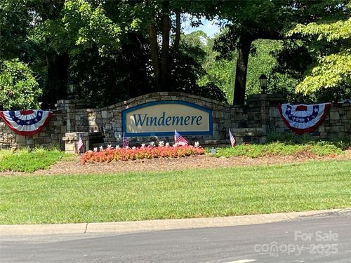 116 W Tattersall Dr, Statesville, NC, 28677-2054 | Card Image