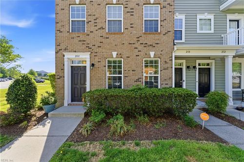 208 Agate St, Virginia Beach, VA, 23462-4436 | Card Image