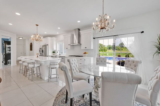 197 Shadow Pond Ln, House other with 4 bedrooms, 4 bathrooms and 6 parking in Suffield CT | Image 12