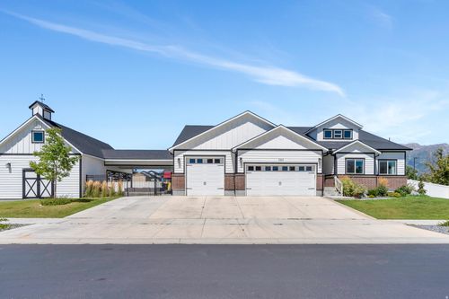 583 E Parker Pl, Vineyard, UT, 84059-5646 | Card Image