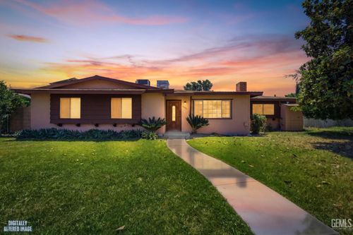 1001 White Lane, Bakersfield, CA, 93307 | Card Image