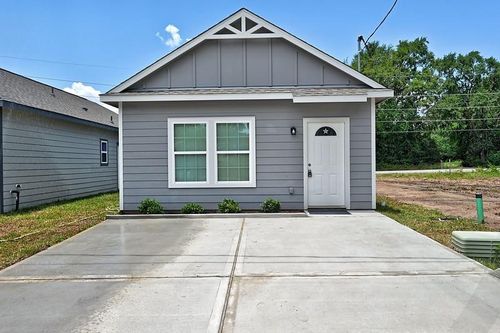11913 Nelwood St, Willis, TX, 77318-7279 | Card Image