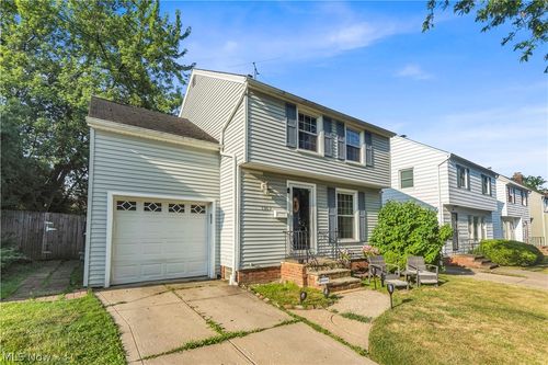 3962 Grosvenor Rd, South Euclid, OH, 44118-2316 | Card Image