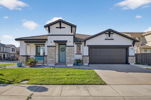 5731 Lolet Way, Sacramento, CA, 95835-2405 | Card Image