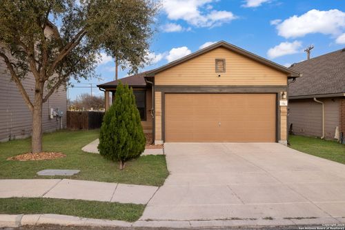 714 Canadian Goose, San Antonio, TX, 78245-1685 | Card Image