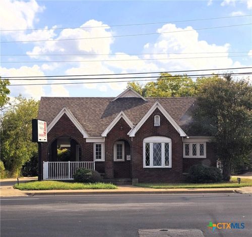 1402 E Main Street, Gatesville, TX, 76528 | Card Image