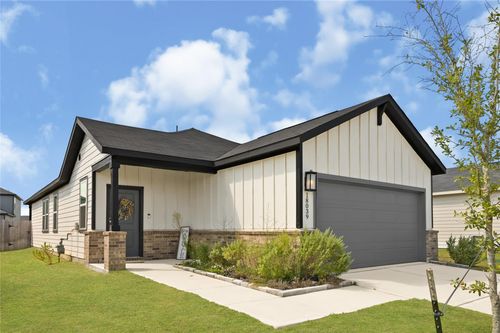 18039 Blue Prairie Trl, Hockley, TX, 77447-2474 | Card Image