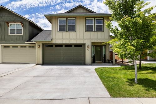 151 Nw 29th St, Redmond, OR, 97756-7346 | Card Image