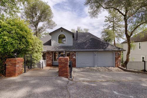 11448 Madrone Ct, Auburn, CA, 95602-8381 | Card Image