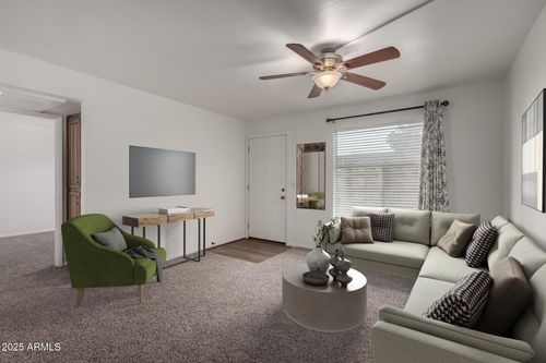 277-461 W Holmes Ave, Mesa, AZ, 85210-5157 | Card Image