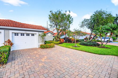 7195 Summer Tree Dr, Boynton Beach, FL, 33437-3871 | Card Image