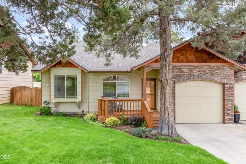 1009 Sw Crosscut Ct, Bend, OR, 97702-1576 | Card Image