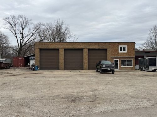 319 Pearl St, Montgomery, IL, 60538-1313 | Card Image