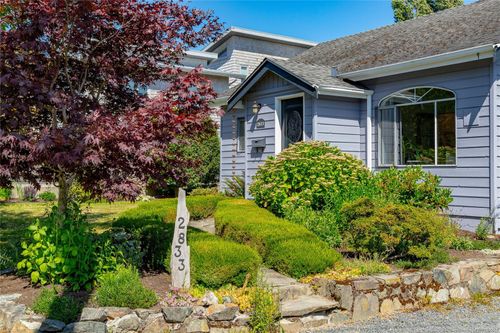 2833 Austin Ave, Saanich, BC, V9A2K8 | Card Image