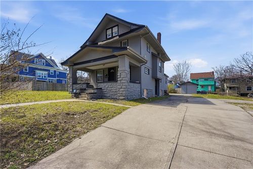 3218 Benton Blvd, Kansas City, MO, 64128-2019 | Card Image