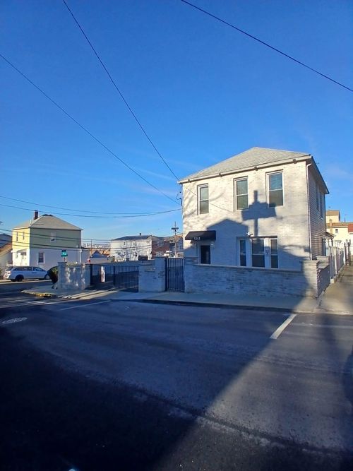 1212 89th St, North Bergen, NJ, 07047-4460 | Card Image