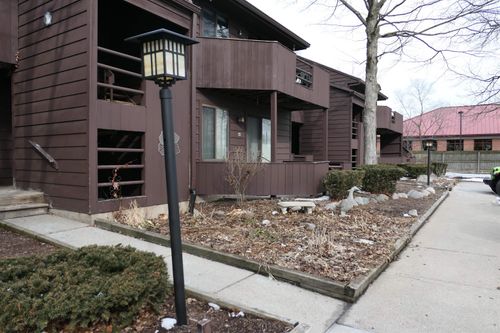205 E Jolly Rd, Lansing, MI, 48910-6697 | Card Image