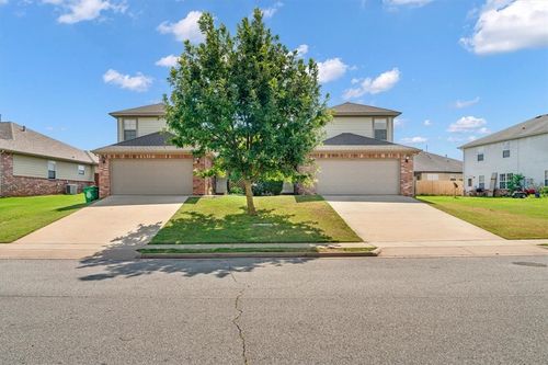 212 & 214 Copper Oaks Drive, Centerton, AR, 72719 | Card Image