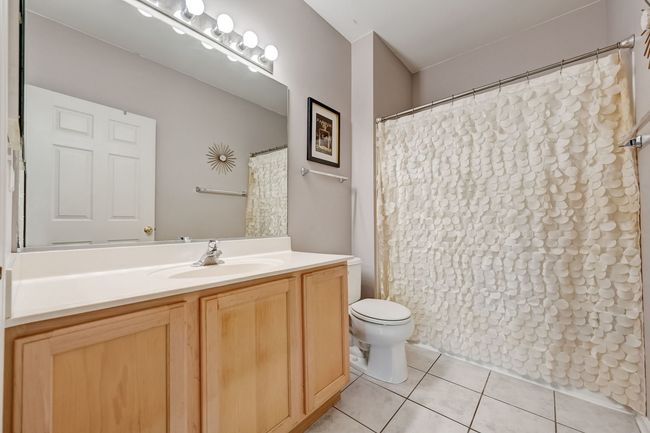 3070 - 3070 Falling Waters Ln, Condo with 2 bedrooms, 2 bathrooms and null parking in Lindenhurst IL | Image 24
