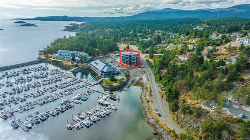 207-3529 Dolphin Dr, Nanoose Bay, BC, V9P9J1 | Card Image