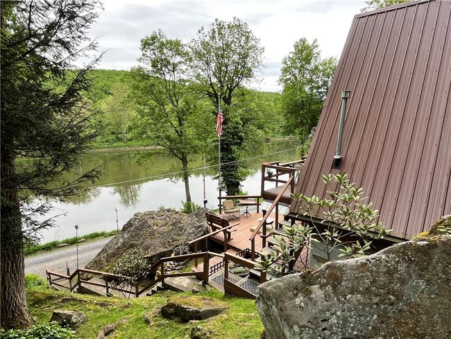 688 North Tunnel Rd, House other with 2 bedrooms, 1 bathrooms and 8 parking in Kennerdell PA | Image 27