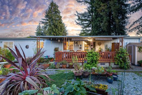 29 Hemlock Ct, Rohnert Park, CA, 94928-2607 | Card Image