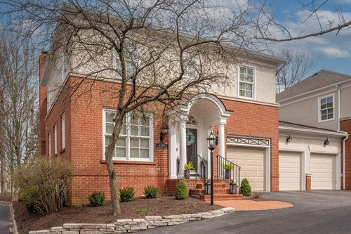 1374 White Oak Ln, New Albany, OH, 43054-8509 | Card Image