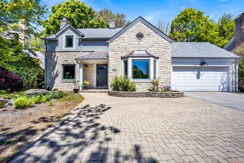 3029 Simpson St, Evanston, IL, 60201-1914 | Card Image